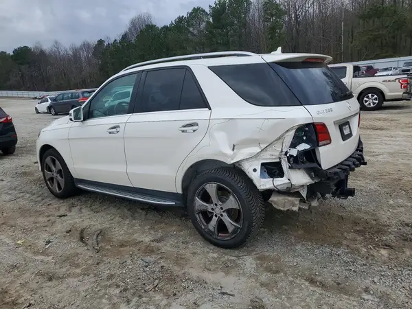 4JGDA5JB6GA802810 2016 MERCEDES-BENZ GLE - Image 2