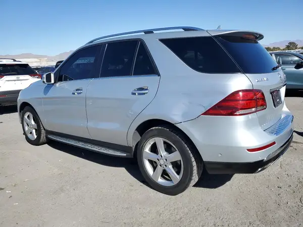 4JGDA5JB6HA827692 2017 MERCEDES-BENZ GLE - Image 2