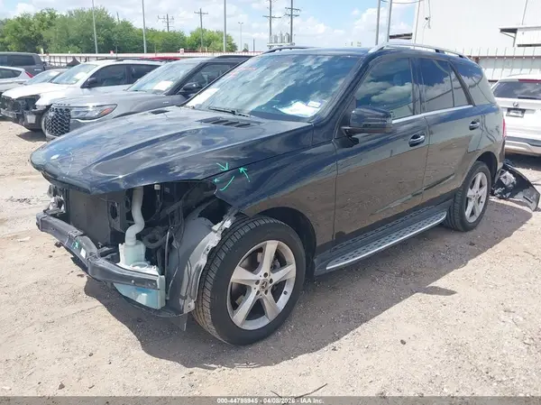 4JGDA5JB6HA908160 2017 MERCEDES-BENZ GLE - Image 2