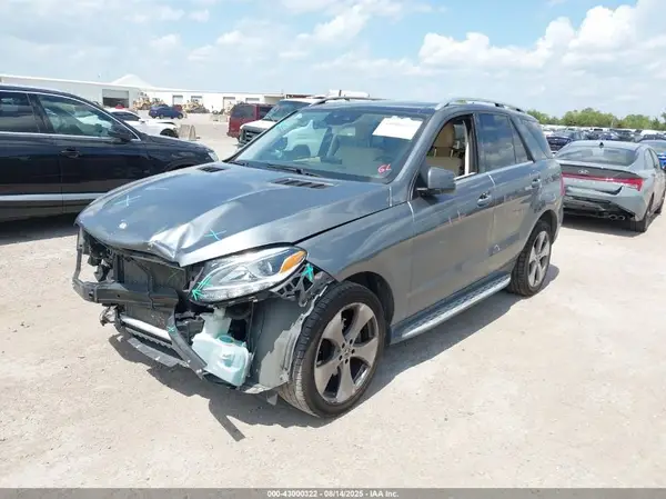4JGDA5JB6HA932491 2017 MERCEDES-BENZ GLE - Image 2