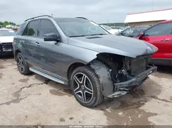 4JGDA5JB6HA937450 2017 MERCEDES-BENZ GLE