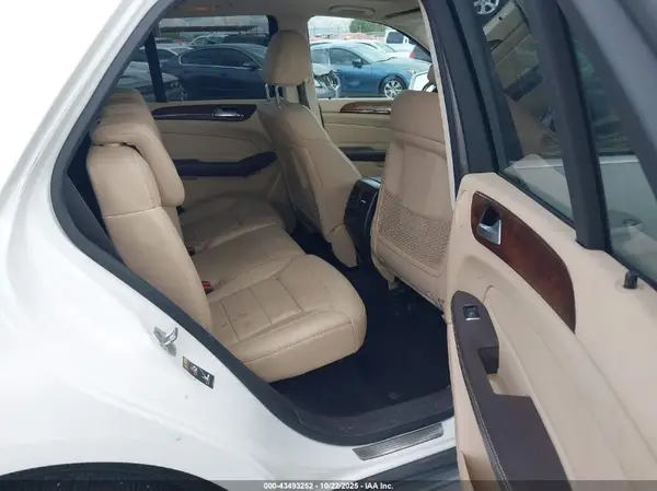 4JGDA5JB6HA939246 2017 MERCEDES-BENZ GLE - Image 8