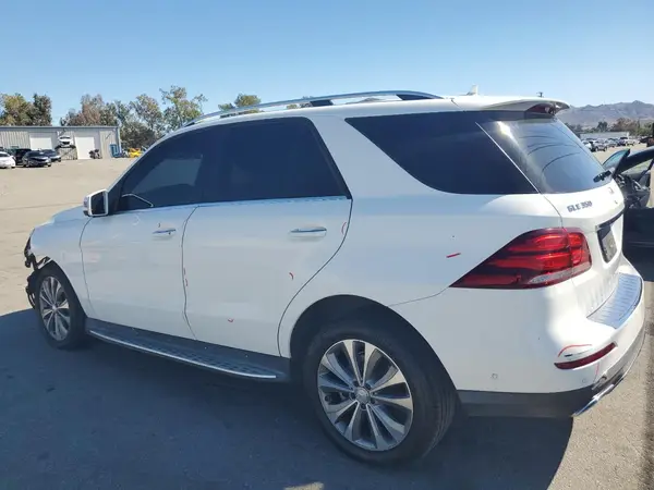 4JGDA5JB6JA997301 2018 MERCEDES-BENZ GLE - Image 2