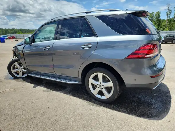 4JGDA5JB6JA999386 2018 MERCEDES-BENZ GLE - Image 2