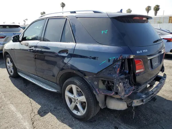 4JGDA5JB6JB003403 2018 MERCEDES-BENZ GLE - Image 2
