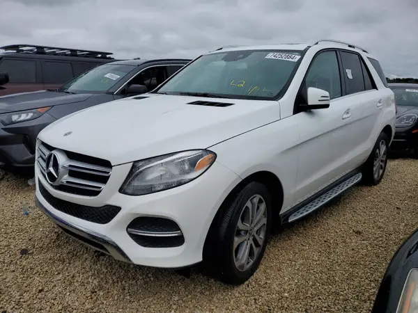 4JGDA5JB6JB050995 2018 MERCEDES-BENZ GLE - Image 1