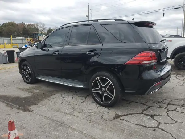 4JGDA5JB6JB083236 2018 MERCEDES-BENZ GLE - Image 2