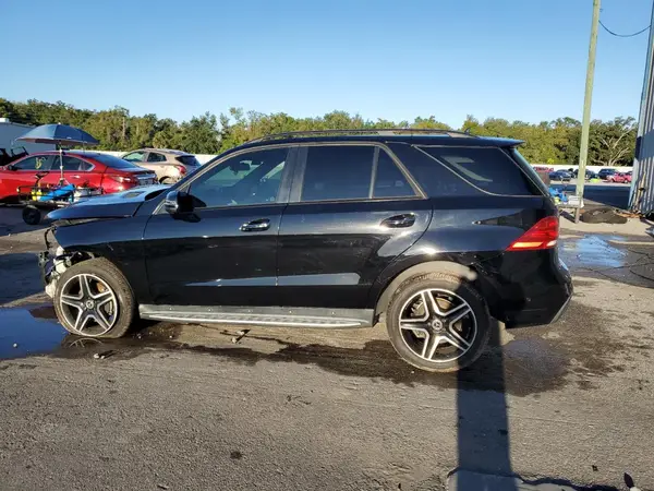 4JGDA5JB6JB104022 2018 MERCEDES-BENZ GLE - Image 2