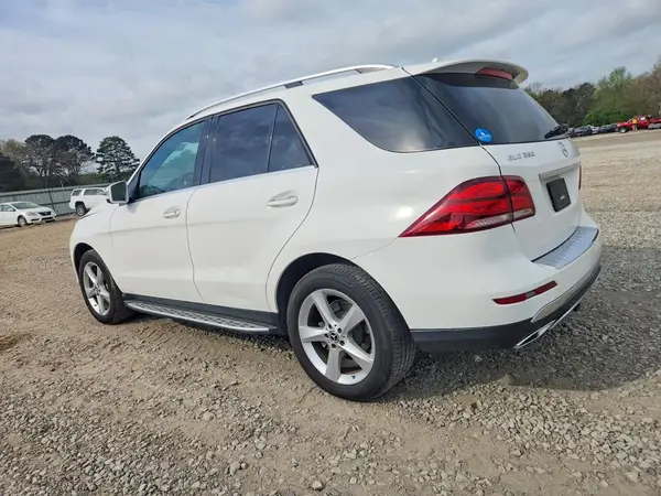 4JGDA5JB6JB165533 2018 MERCEDES-BENZ GLE - Image 2