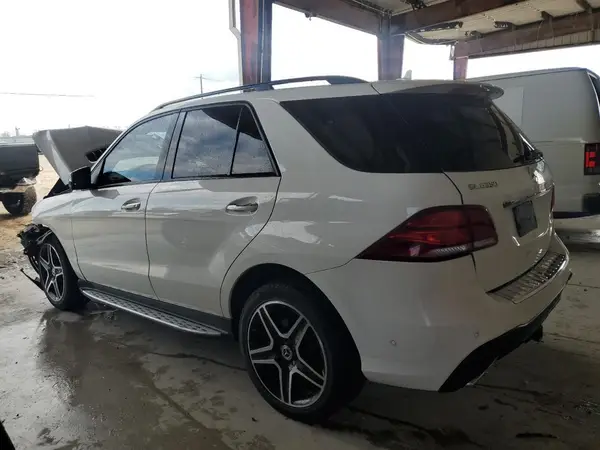 4JGDA5JB6JB170179 2018 MERCEDES-BENZ GLE - Image 2