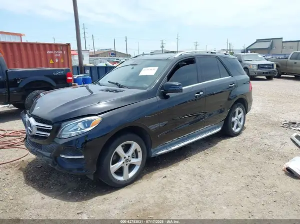 4JGDA5JB6JB184048 2018 MERCEDES-BENZ GLE - Image 2