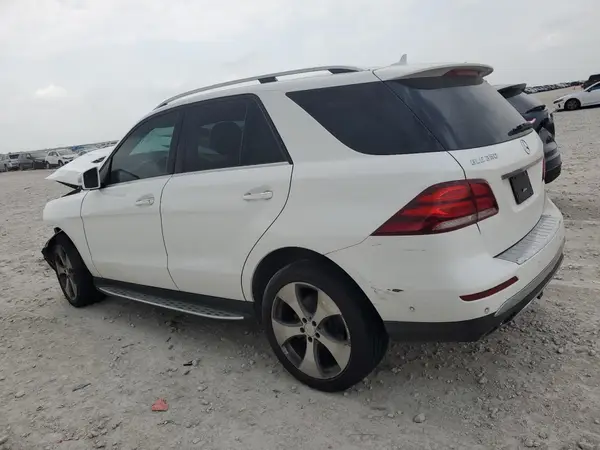 4JGDA5JB7GA658779 2016 MERCEDES-BENZ GLE - Image 2