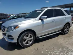 4JGDA5JB7GA680703 2016 MERCEDES-BENZ GLE