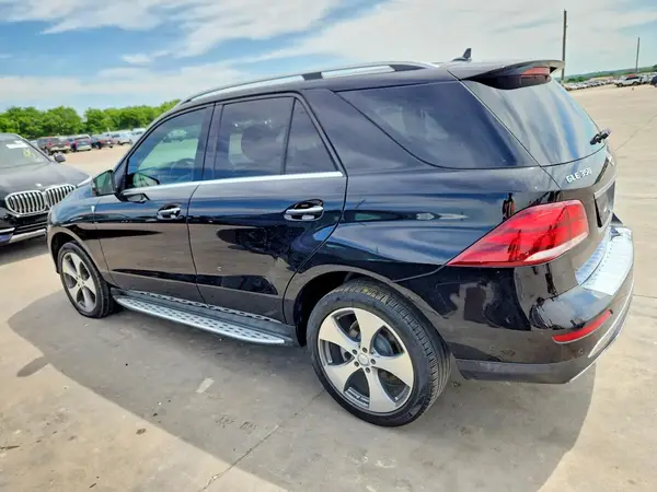 4JGDA5JB7GA684900 2016 MERCEDES-BENZ GLE - Image 2