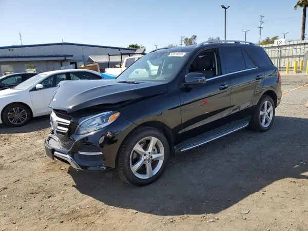 4JGDA5JB7GA686453 2016 MERCEDES-BENZ GLE - Image 1