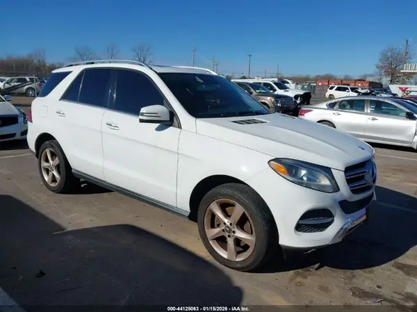 4JGDA5JB7GA687103 2016 MERCEDES-BENZ GLE - Image 1