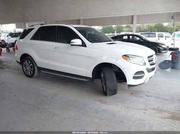 4JGDA5JB7GA743945 2016 MERCEDES-BENZ GLE - Image 1