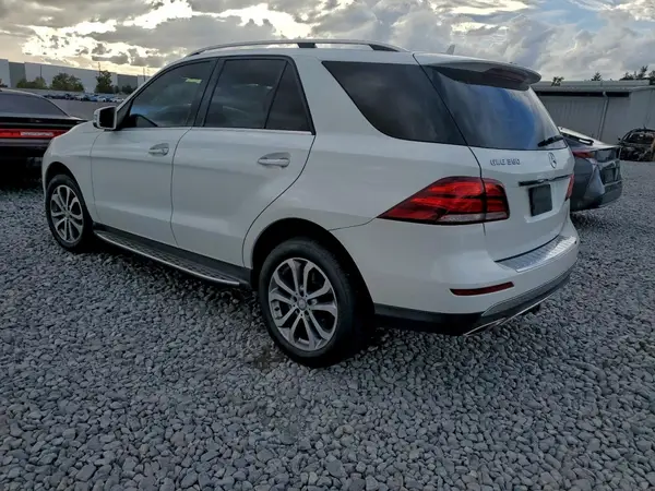 4JGDA5JB7GA759465 2016 MERCEDES-BENZ GLE - Image 2