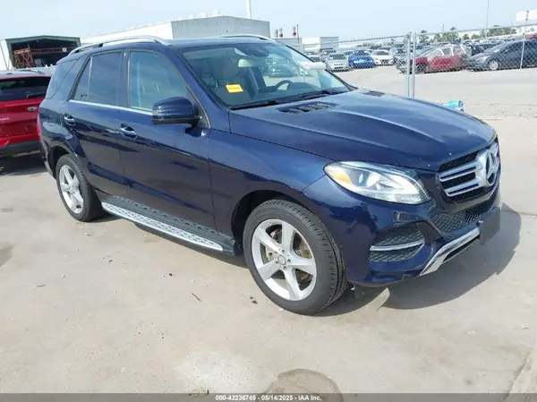 4JGDA5JB7GA762981 2016 MERCEDES-BENZ GLE - Image 1
