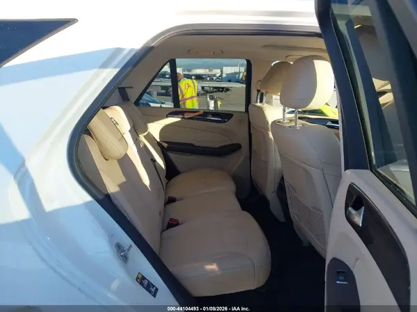4JGDA5JB7GA797746 2016 MERCEDES-BENZ GLE - Image 8