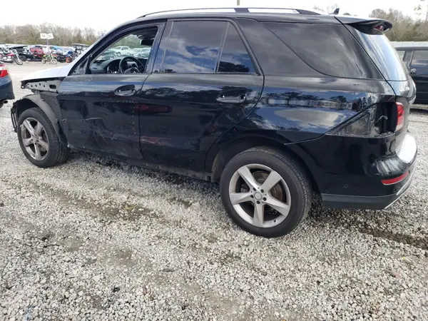 4JGDA5JB7GA808647 2016 MERCEDES-BENZ GLE - Image 2