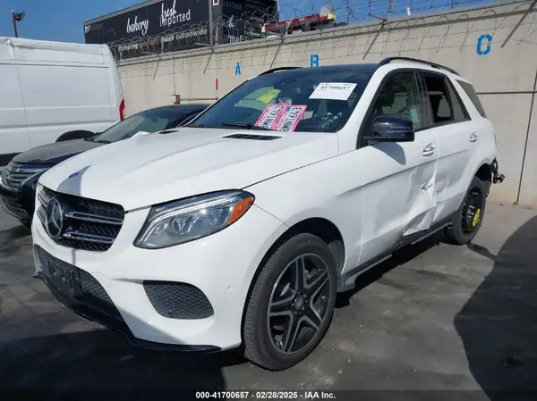 4JGDA5JB7HA844307 2017 MERCEDES-BENZ GLE - Image 2