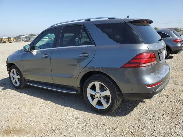 4JGDA5JB7HA863553 2017 MERCEDES-BENZ GLE - Image 2