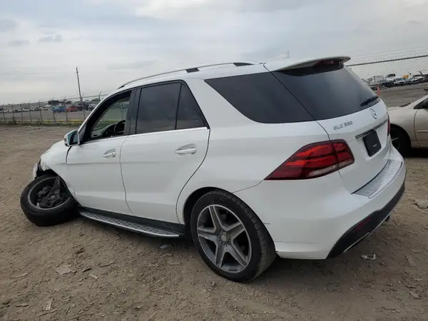 4JGDA5JB7HA873872 2017 MERCEDES-BENZ GLE - Image 2
