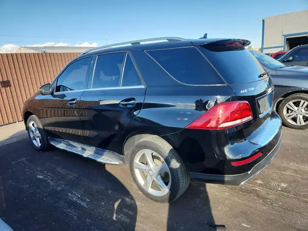 4JGDA5JB7HA903243 2017 MERCEDES-BENZ GLE - Image 2