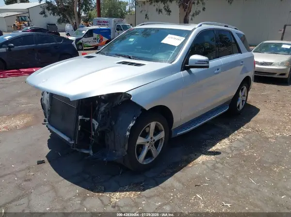 4JGDA5JB7HA912394 2017 MERCEDES-BENZ GLE - Image 2