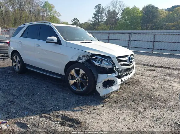 4JGDA5JB7HA928224 2017 MERCEDES-BENZ GLE - Image 1