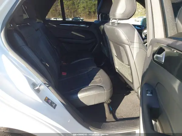 4JGDA5JB7HA940308 2017 MERCEDES-BENZ GLE - Image 8