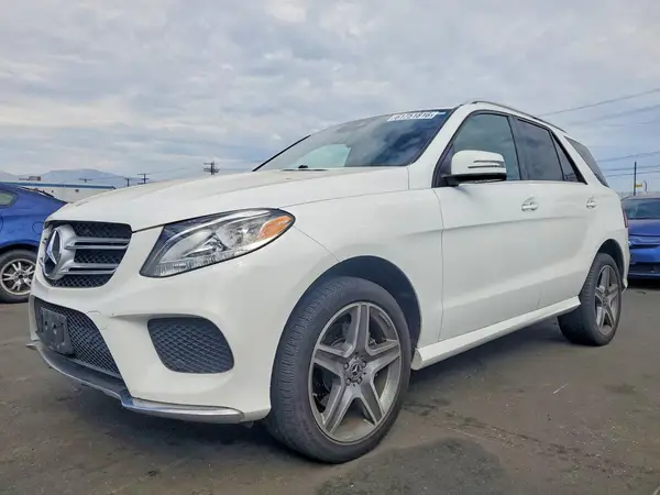 4JGDA5JB7HA982025 2017 MERCEDES-BENZ GLE - Image 1