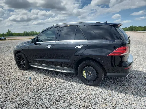 4JGDA5JB7HA988021 2017 MERCEDES-BENZ GLE - Image 2