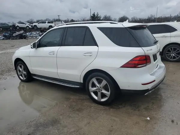 4JGDA5JB7JB017553 2018 MERCEDES-BENZ GLE - Image 2