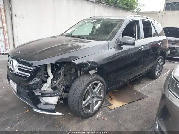 4JGDA5JB7JB061715 2018 MERCEDES-BENZ GLE - Image 2