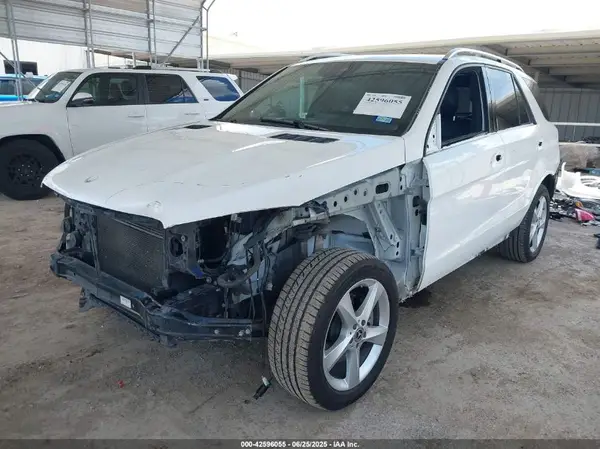 4JGDA5JB7JB063545 2018 MERCEDES-BENZ GLE - Image 2