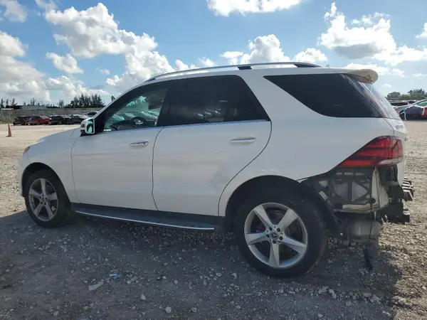 4JGDA5JB7JB129012 2018 MERCEDES-BENZ GLE - Image 2