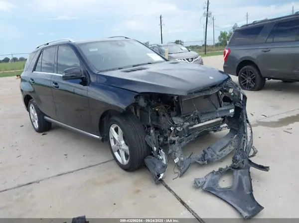 4JGDA5JB7JB168506 2018 MERCEDES-BENZ GLE - Image 1