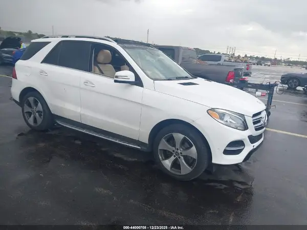4JGDA5JB7JB181711 2018 MERCEDES-BENZ GLE - Image 1