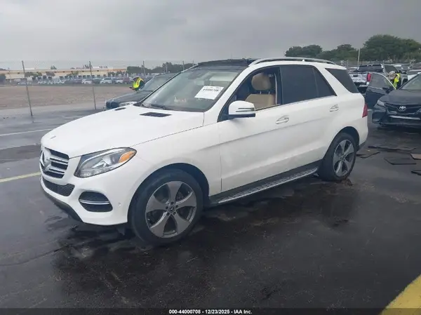 4JGDA5JB7JB181711 2018 MERCEDES-BENZ GLE - Image 2