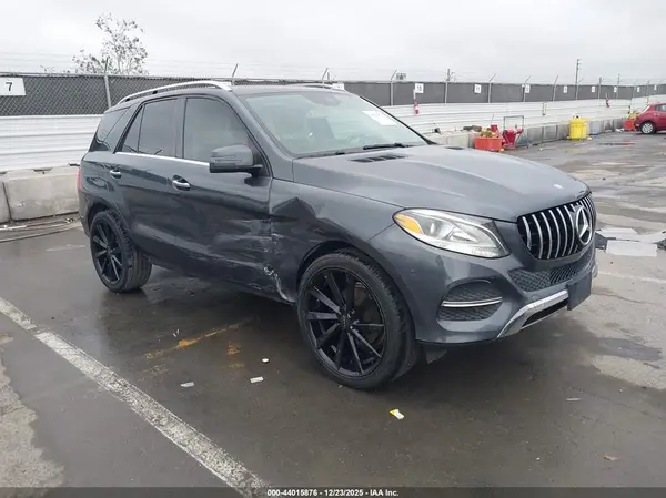 4JGDA5JB8GA650268 2016 MERCEDES-BENZ GLE - Image 1