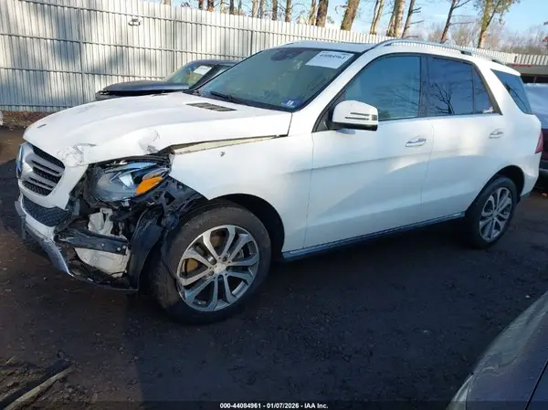 4JGDA5JB8GA662274 2016 MERCEDES-BENZ GLE - Image 2