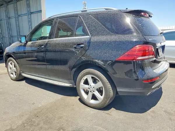 4JGDA5JB8GA716382 2016 MERCEDES-BENZ GLE - Image 2