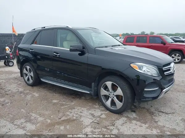 4JGDA5JB8GA747373 2016 MERCEDES-BENZ GLE - Image 1