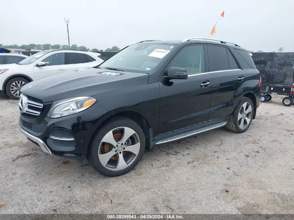 4JGDA5JB8GA747373 2016 MERCEDES-BENZ GLE - Image 2