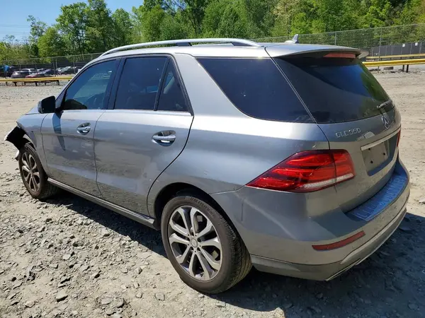 4JGDA5JB8GA783483 2016 MERCEDES-BENZ GLE - Image 2