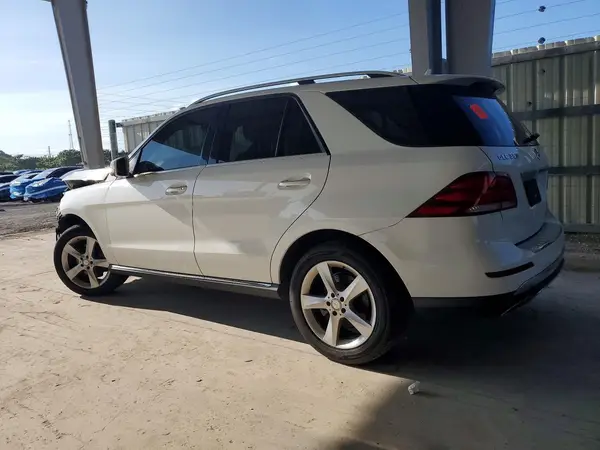 4JGDA5JB8GA783659 2016 MERCEDES-BENZ GLE - Image 2