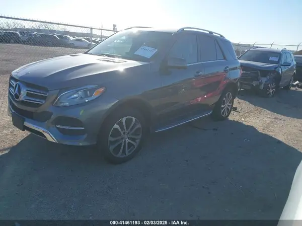 4JGDA5JB8HA831520 2017 MERCEDES-BENZ GLE - Image 2