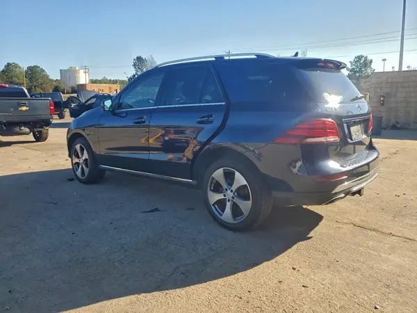4JGDA5JB8HA834899 2017 MERCEDES-BENZ GLE - Image 2